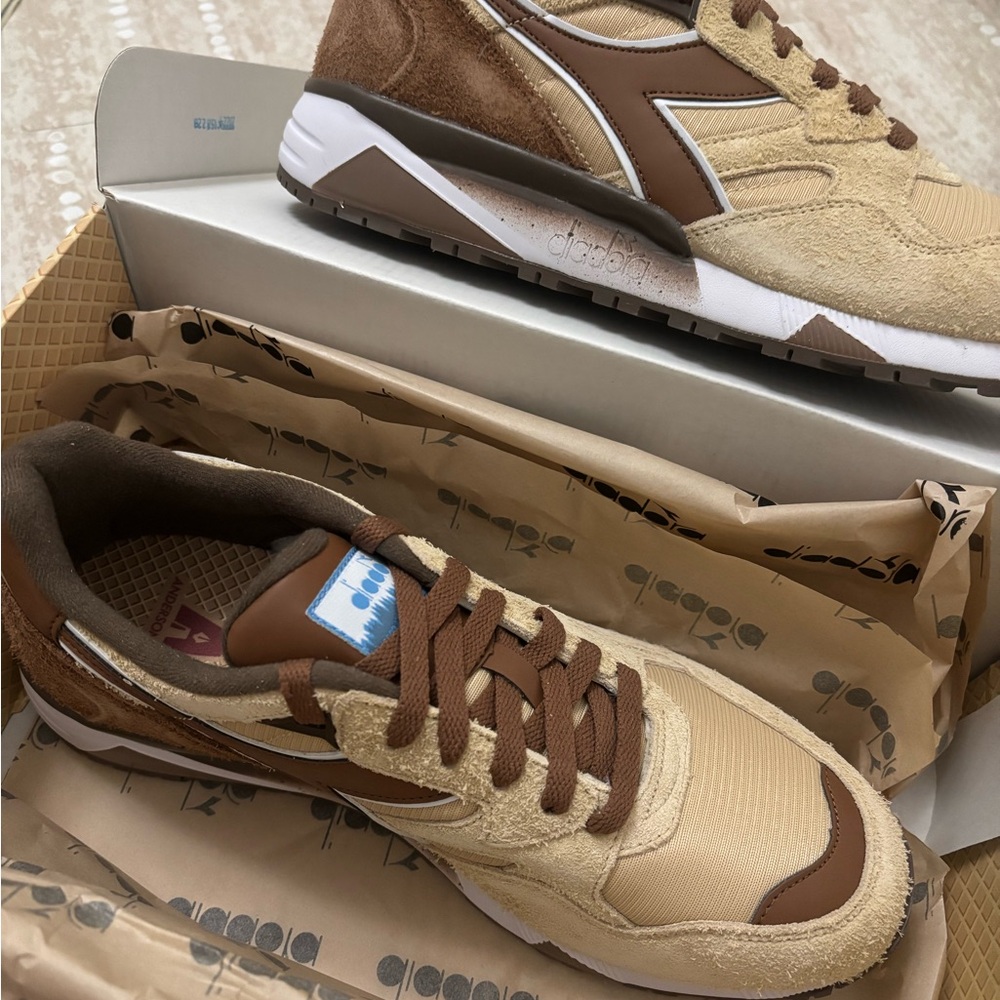 NEVER WORN special edition Diadora Anderson Bluu sneaker